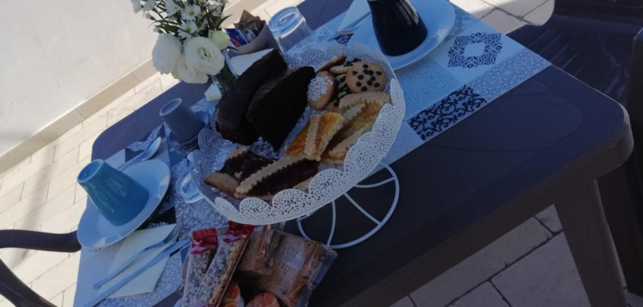 Il Vicoletto Bed and Breakfast Pulsano Buitenkant foto