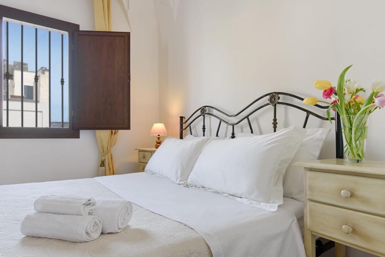 Il Vicoletto Bed and Breakfast Pulsano Buitenkant foto